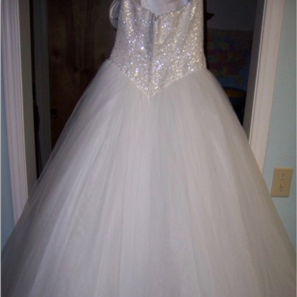 Oleg Cassini “Cinderella” Style Dress - Picture 2 of 6